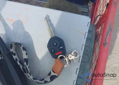 2014 Subaru Xv Crosstrek 2.0I Premium z USA, uszkodzony, nr VIN JF2GPAVC8E8345211